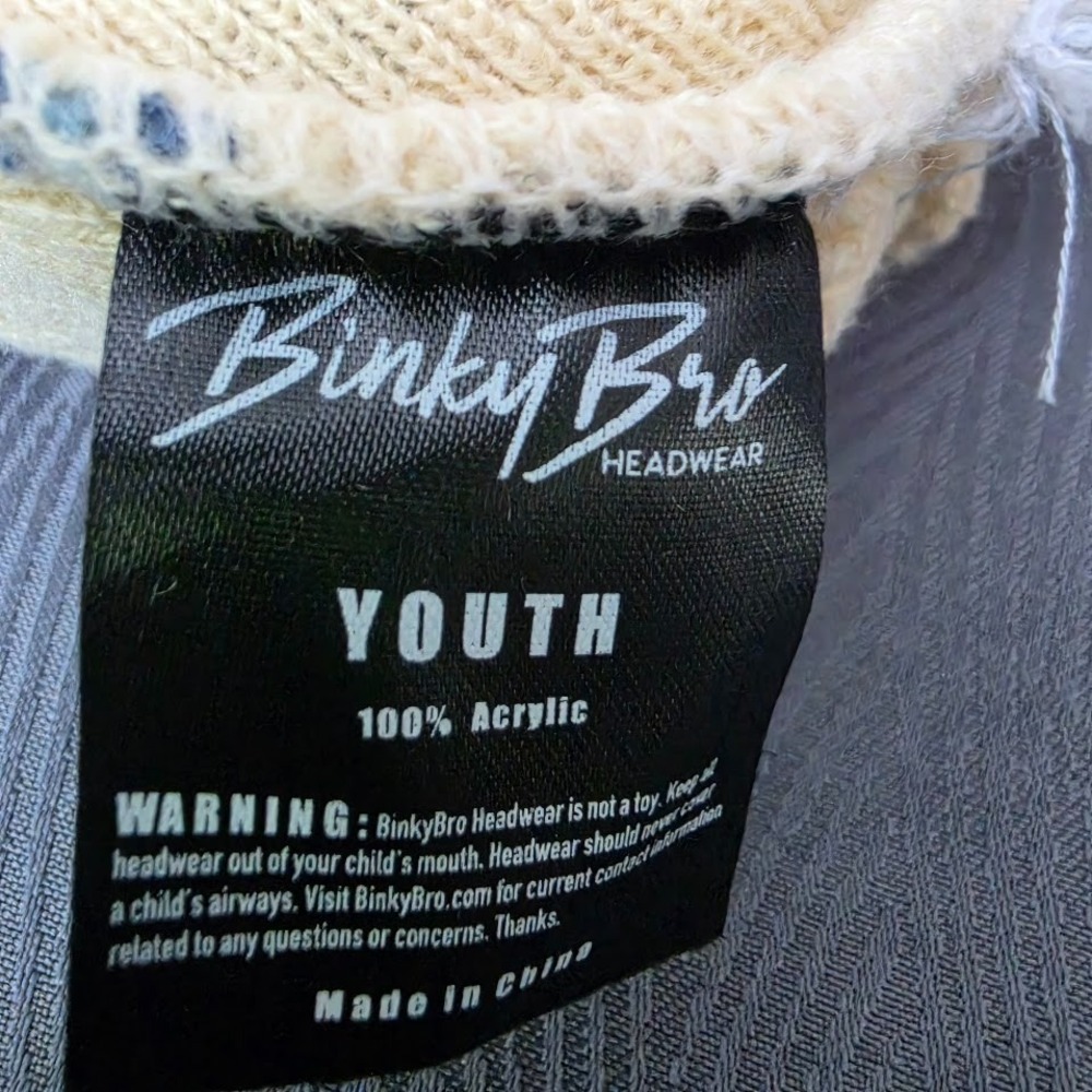 BinkyBro Jupiter Blue Pom Beanie Knit Hat Kids Youth Siize 3-6 Years Skater Hat - Picture 4 of 5